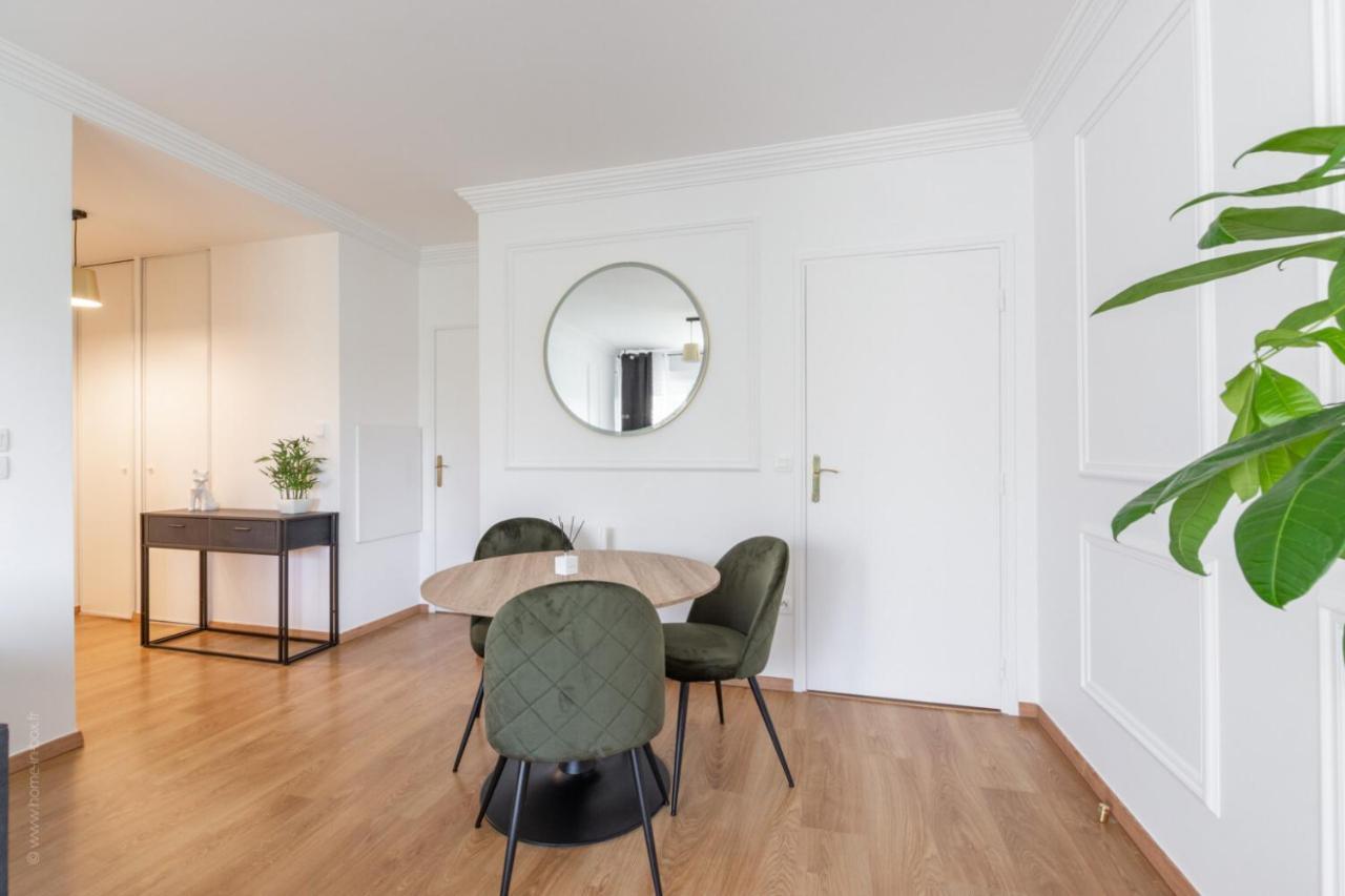 La Parisienne By Plaza Apartment Montevrain Exterior photo